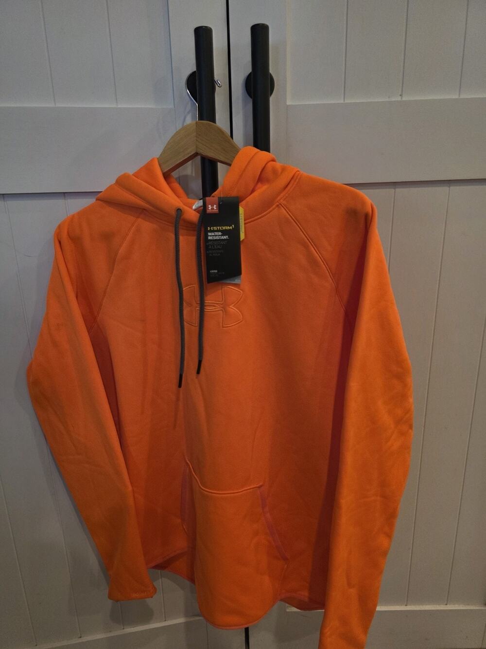 Under Armour Men’s Pullover Storm Hoodie Size XL Gold Water Repellent Breathable